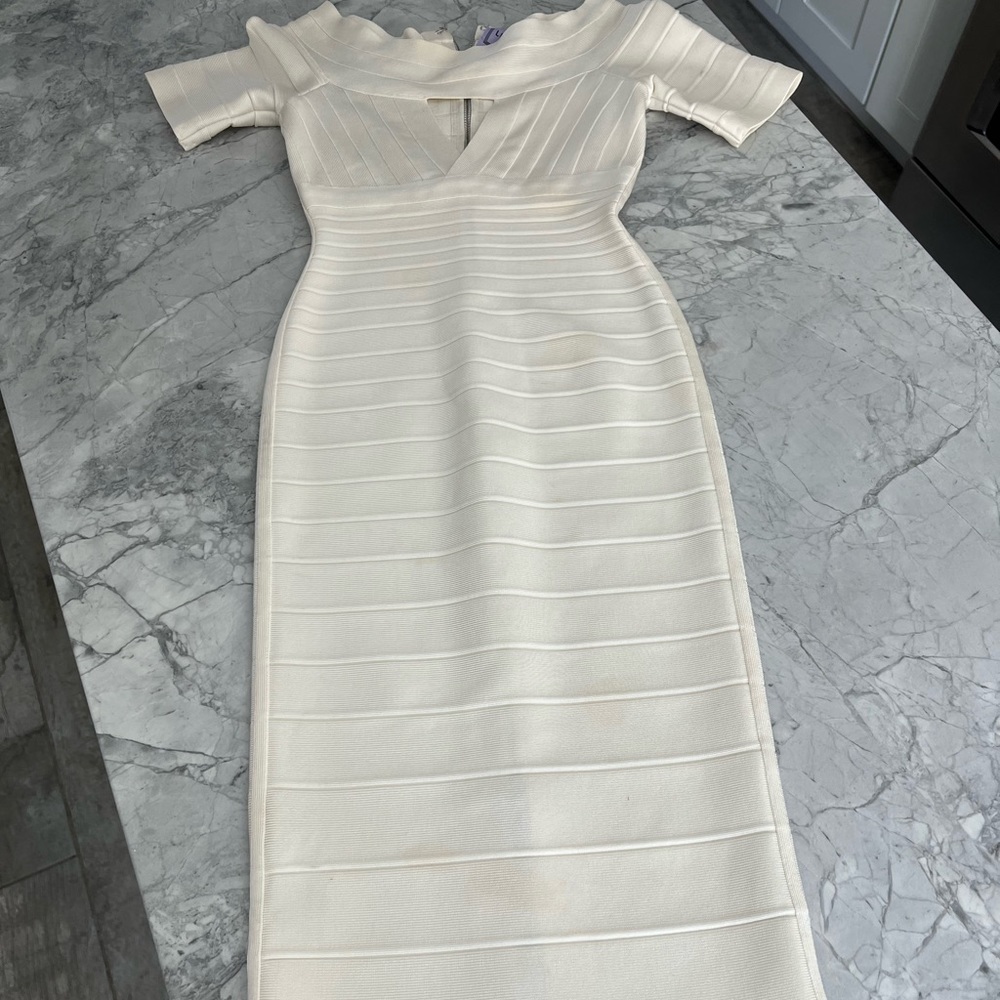 Xs Herve ledger dress. - Picture 2 of 7